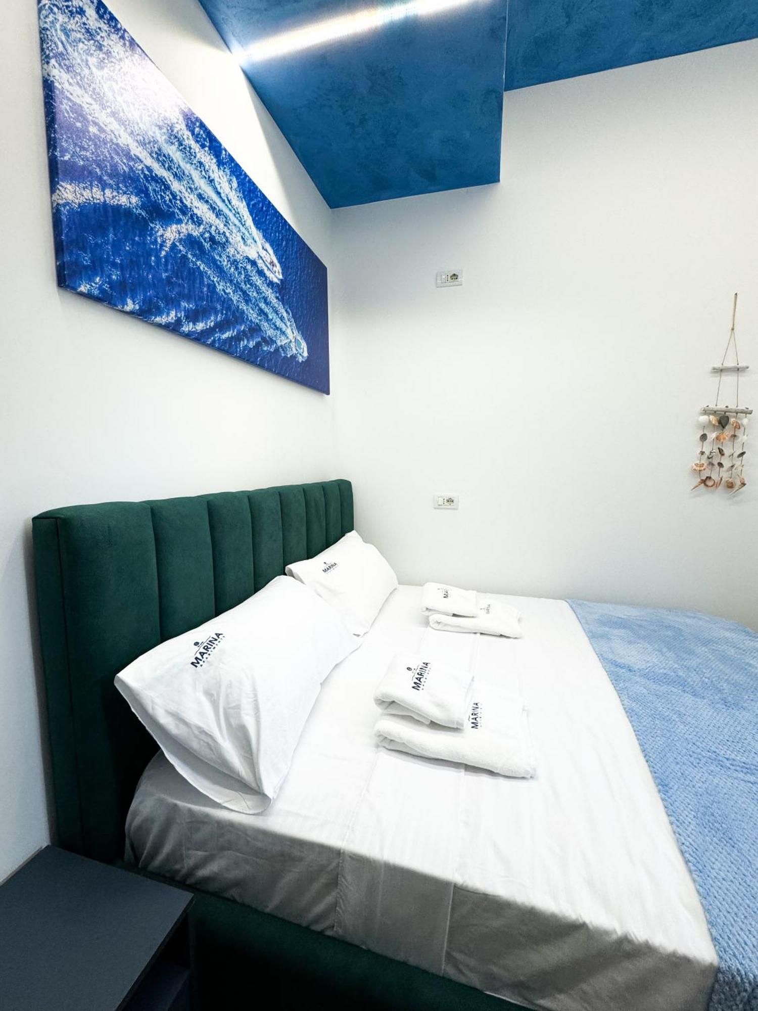 Marina Private